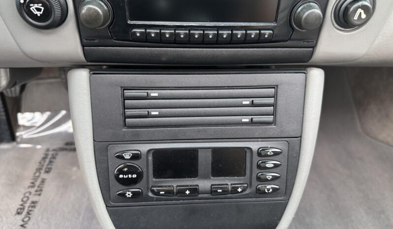 
								2001 Porsche 911 Carrera Coupe 6-Speed full									