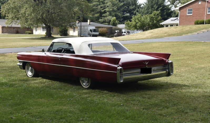 
								1963 Cadillac Series 62 Convertible full									