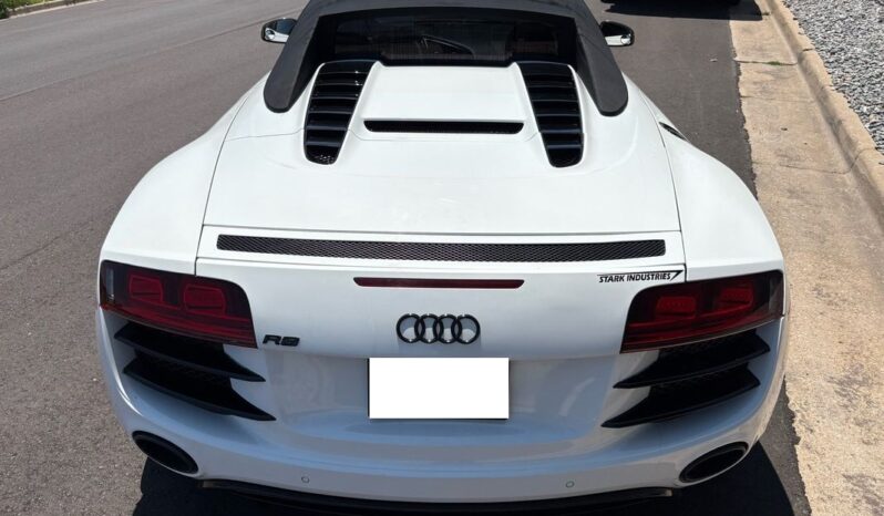 
								2012 Audi R8 5.2 quattro Spyder V10 full									