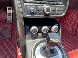 
										2012 Audi R8 5.2 quattro Spyder V10 full									