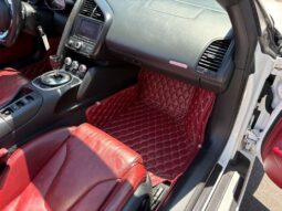 
										2012 Audi R8 5.2 quattro Spyder V10 full									