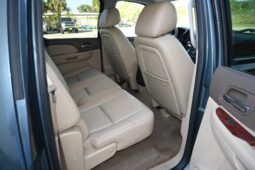 
										2011 Chevrolet Silverado 3500HD LTZ Crew Cab full									