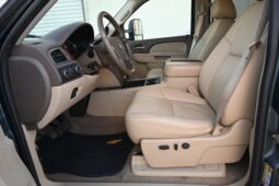 
										2011 Chevrolet Silverado 3500HD LTZ Crew Cab full									