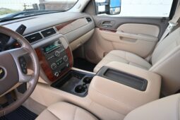 
										2011 Chevrolet Silverado 3500HD LTZ Crew Cab full									