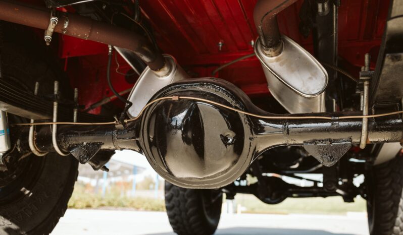 
								1969 Ford Bronco 3-Speed full									