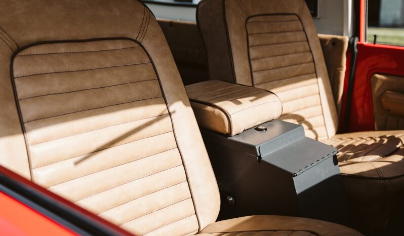 
								1969 Ford Bronco 3-Speed full									