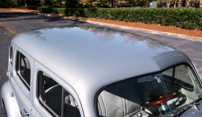 
								1937 Chevrolet Master Deluxe Sedan Street Rod full									