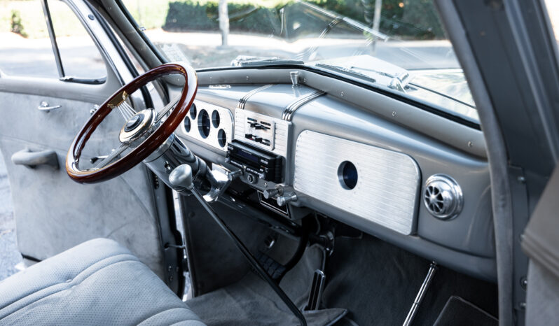 
								1937 Chevrolet Master Deluxe Sedan Street Rod full									