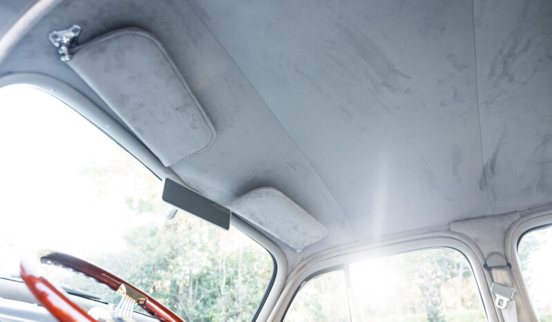 
								1937 Chevrolet Master Deluxe Sedan Street Rod full									