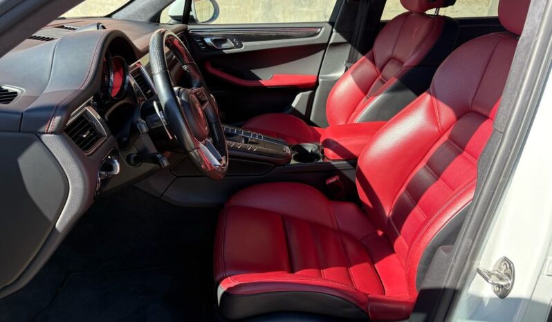 
								2017 Porsche Macan S full									