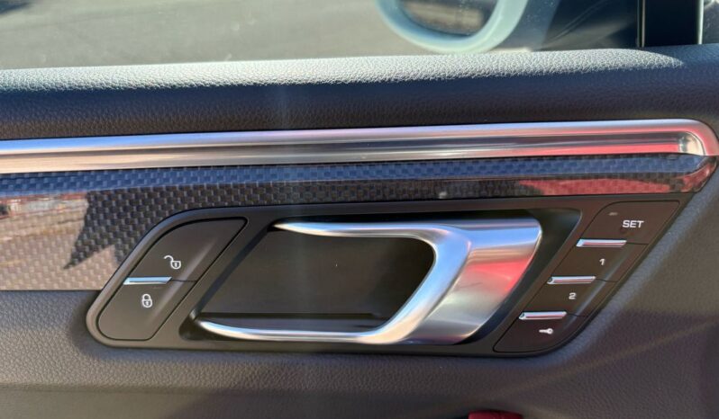 
								2017 Porsche Macan S full									