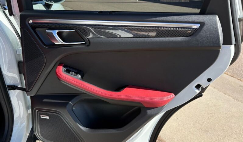 
								2017 Porsche Macan S full									