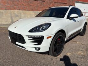 2017 Porsche Macan S