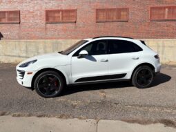 
										2017 Porsche Macan S full									