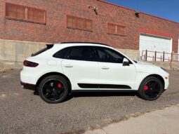 
										2017 Porsche Macan S full									