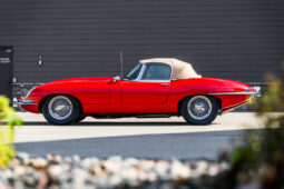 
										1967 Jaguar XKE Series I 4.2 Roadster full									