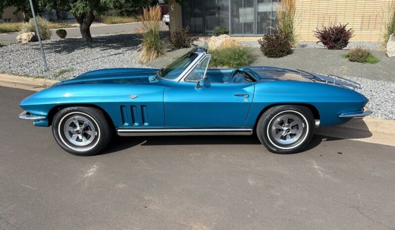 
								1965 Chevrolet Corvette Convertible Nassau Blue full									