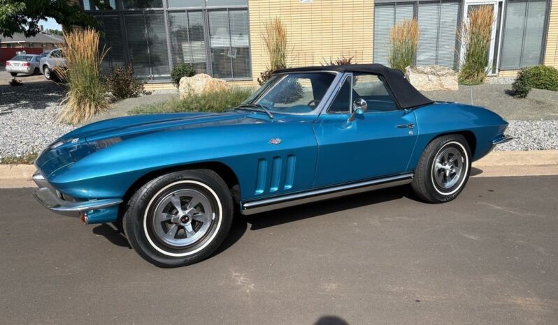 
								1965 Chevrolet Corvette Convertible Nassau Blue full									