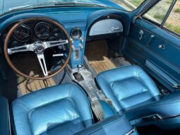 
										1965 Chevrolet Corvette Convertible Nassau Blue full									