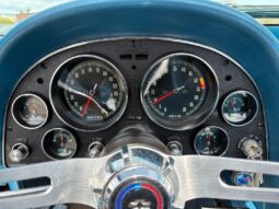 
										1965 Chevrolet Corvette Convertible Nassau Blue full									