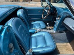 
										1965 Chevrolet Corvette Convertible Nassau Blue full									