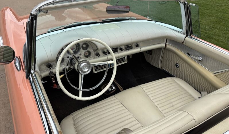 
								1957 Ford Thunderbird full									
