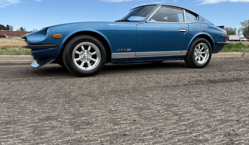 
								1977 Datsun 280Z Coupe full									