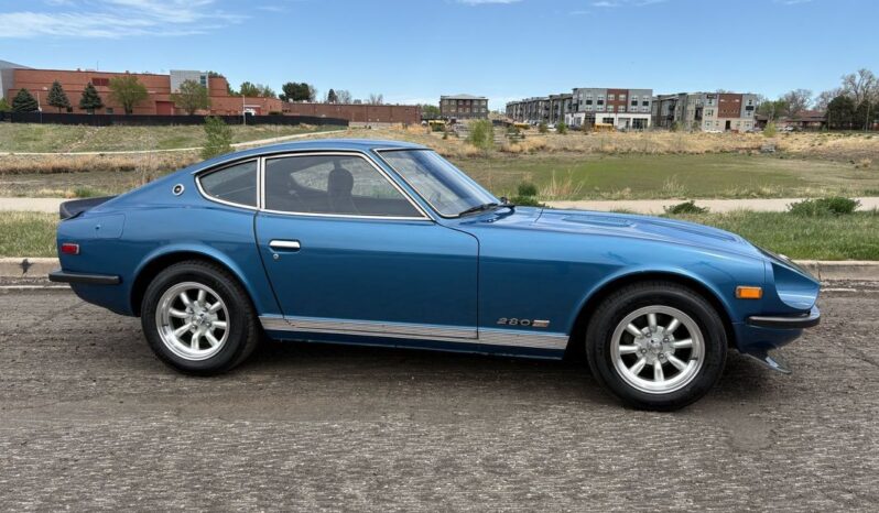 
								1977 Datsun 280Z Coupe full									