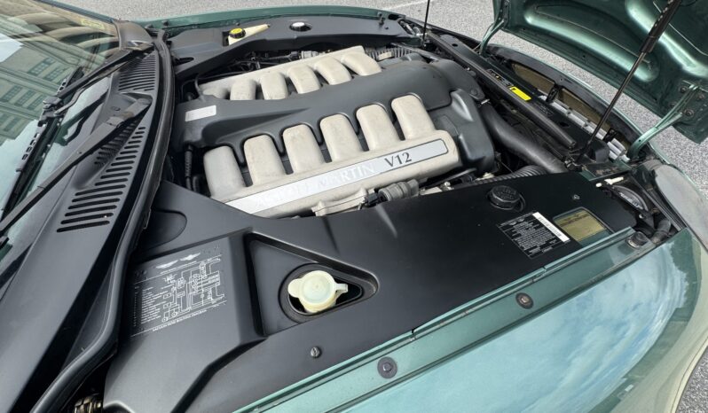 
								2000 Aston Martin DB7 V12 Vantage Volante full									