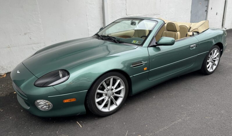 
								2000 Aston Martin DB7 V12 Vantage Volante full									