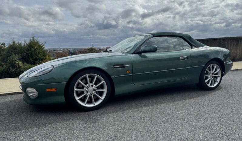 
								2000 Aston Martin DB7 V12 Vantage Volante full									