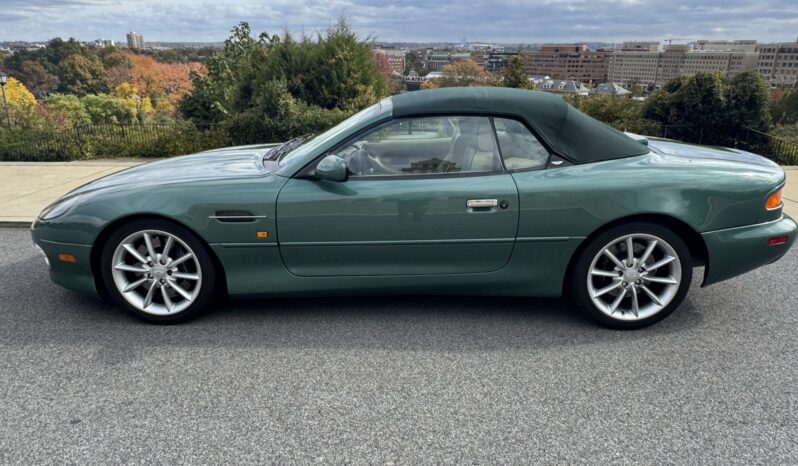 
								2000 Aston Martin DB7 V12 Vantage Volante full									