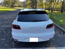 
										2015 Porsche Macan Turbo full									