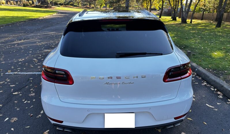 
								2015 Porsche Macan Turbo full									
