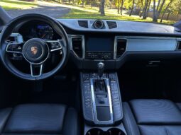 
										2015 Porsche Macan Turbo full									