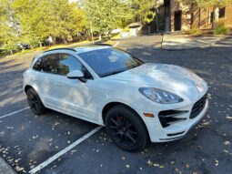 
										2015 Porsche Macan Turbo full									