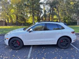 
										2015 Porsche Macan Turbo full									