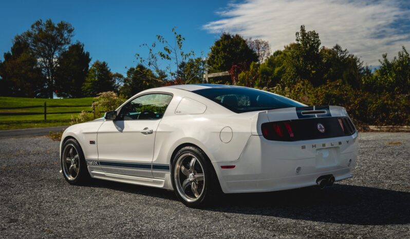 
								2011 Ford Mustang Shelby GT350 Coupe full									