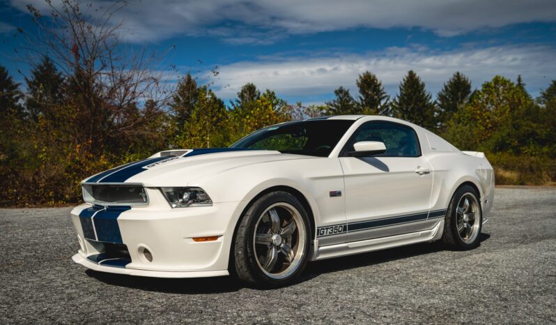 
								2011 Ford Mustang Shelby GT350 Coupe full									