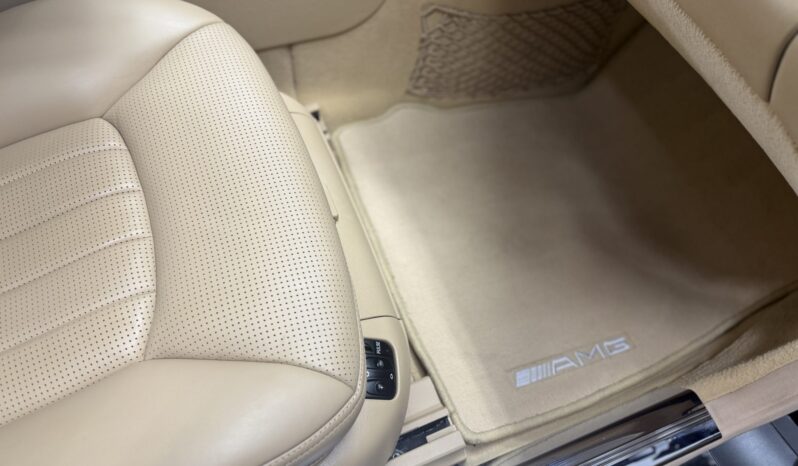 
								2005 Mercedes-Benz CL65 AMG full									