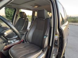 
										2011 Land Rover Range Rover HSE Luxury full									