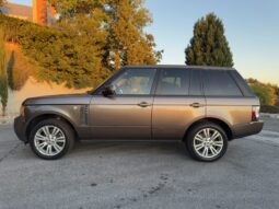 
										2011 Land Rover Range Rover HSE Luxury full									