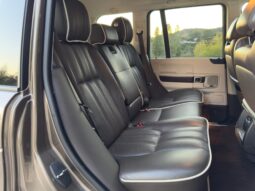 
										2011 Land Rover Range Rover HSE Luxury full									