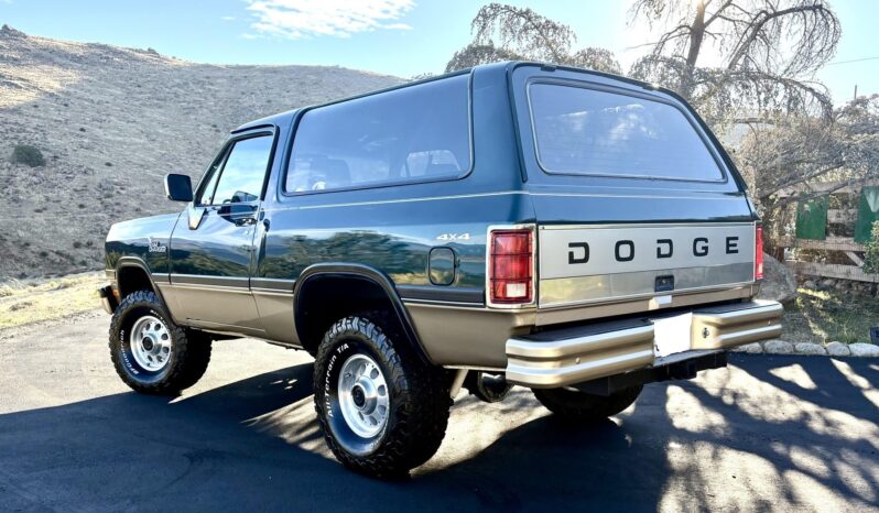 
								1993 Dodge Ramcharger Canyon Sport 4×4 full									