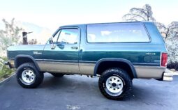
										1993 Dodge Ramcharger Canyon Sport 4×4 full									