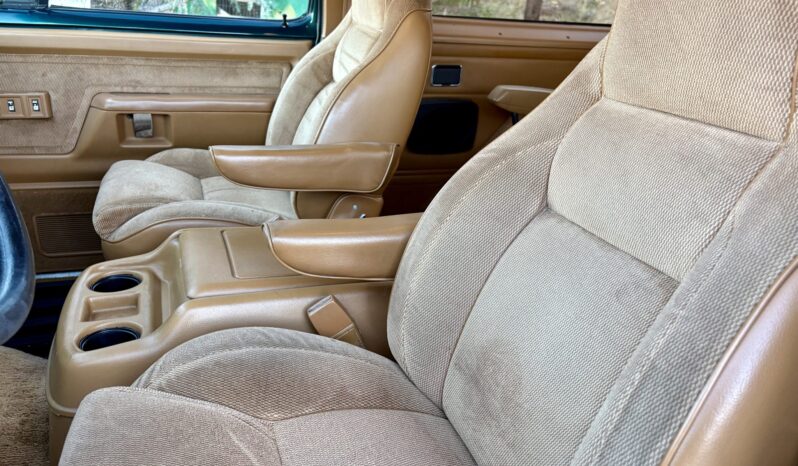 
								1993 Dodge Ramcharger Canyon Sport 4×4 full									