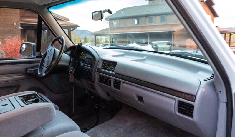 
								1997 Ford F-350 XLT Crew Cab 7.5L 4×4 full									