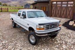 1997 Ford F-350 XLT Crew Cab 7.5L 4×4 2