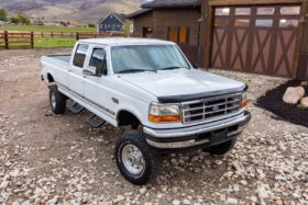 1997 Ford F-350 XLT Crew Cab 7.5L 4×4