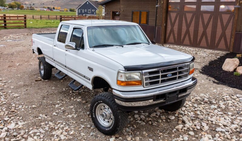 1997 Ford F-350 XLT Crew Cab 7.5L 4×4 1